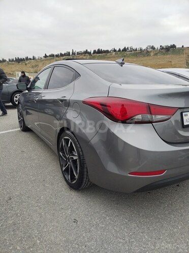 Hyundai Elantra 2015, 298,100 km - 1.8 л - Bakı
