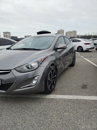 Hyundai Elantra 2015, 298,100 km - 1.8 л - Bakı