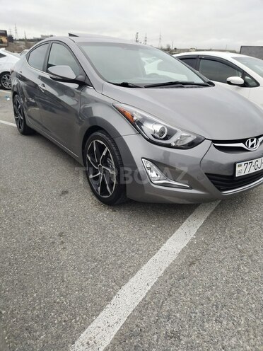 Hyundai Elantra 2015, 298,100 km - 1.8 л - Bakı