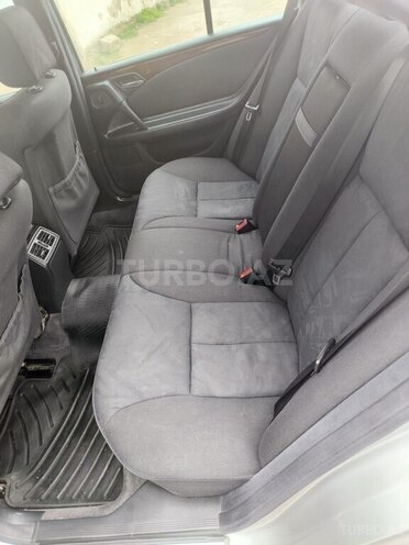 Mercedes E 240 1998, 382,370 km - 2.4 л - Bakı