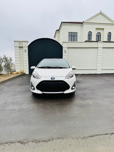 Toyota Aqua 2019, 96,000 km - 1.5 l - Bakı