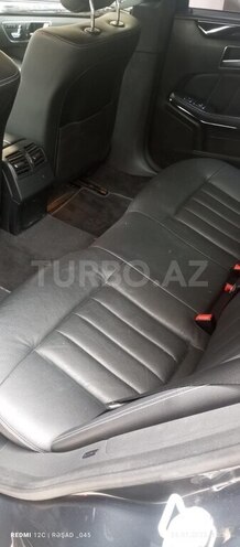 Mercedes E 220 d 2015, 165,000 km - 2.2 л - Salyan