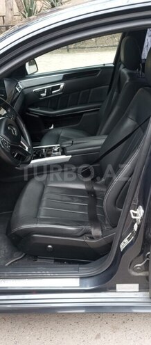Mercedes E 220 d 2015, 165,000 km - 2.2 л - Salyan