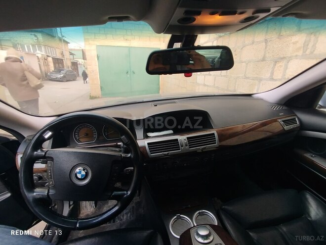BMW 745-2