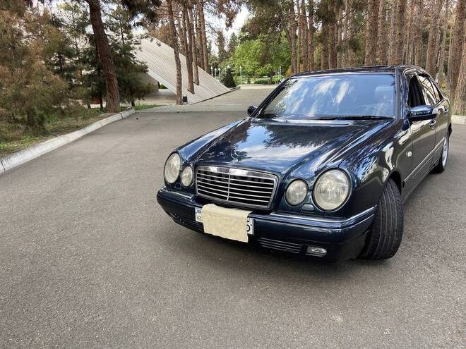 Mercedes E 280 1997, 370,000 km - 2.8 l - Bakı