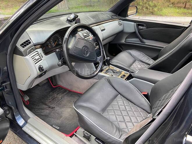Mercedes E 280 1997, 370,000 km - 2.8 l - Bakı