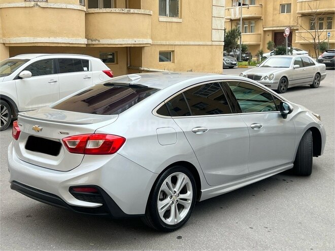 Chevrolet Cruze 2016, 135,000 km - 1.4 л - Sumqayıt