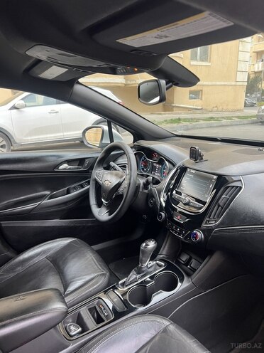 Chevrolet Cruze 2016, 135,000 km - 1.4 л - Sumqayıt