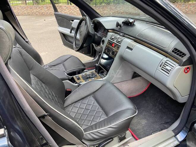 Mercedes E 280 1997, 370,000 km - 2.8 l - Bakı