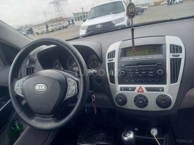 Kia Ceed 2008, 280,000 km - 1.6 л - Bakı