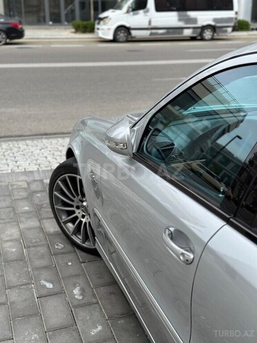 Mercedes E 240 2004, 352,000 km - 2.6 l - Bakı