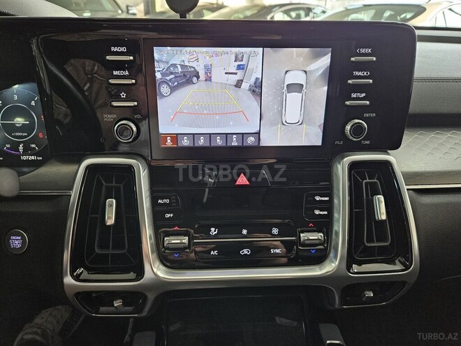 Kia Sorento-9