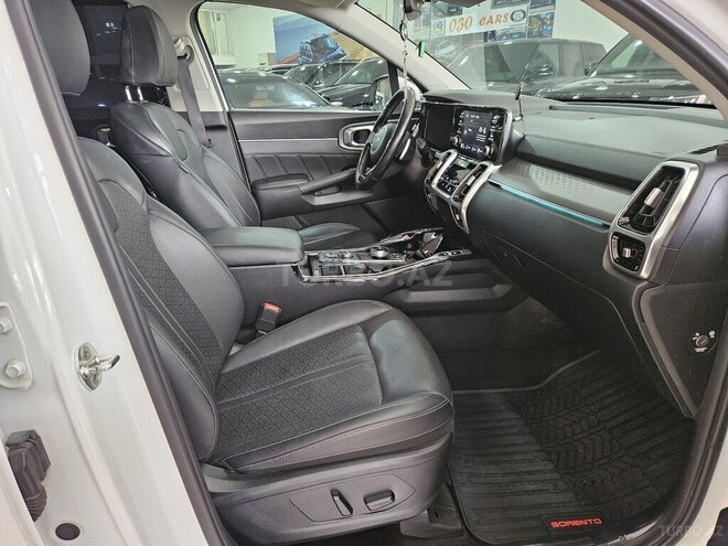 Kia Sorento-14
