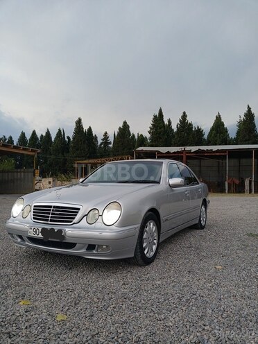 Mercedes E 240 2000, 340,000 km - 2.4 l - Bərdə