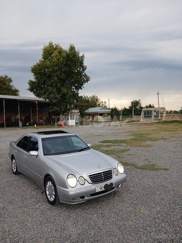 Mercedes E 240 2000, 340,000 km - 2.4 l - Bərdə