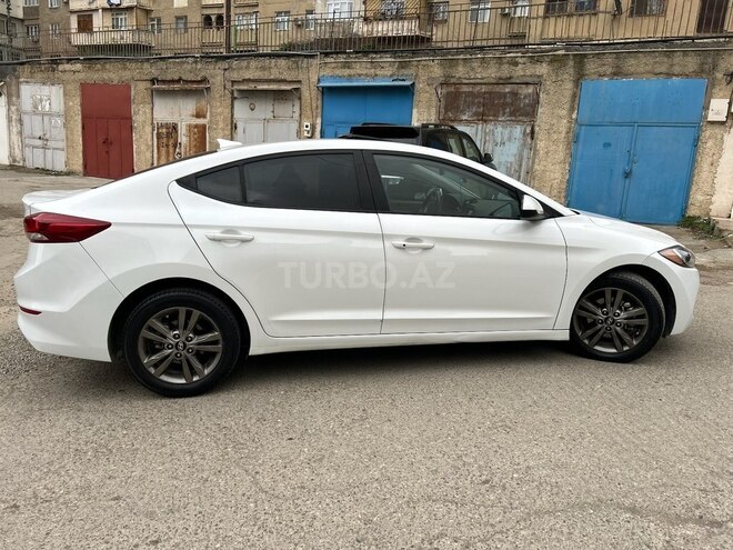 Hyundai Elantra 2018, 115,873 km - 2.0 l - Bakı