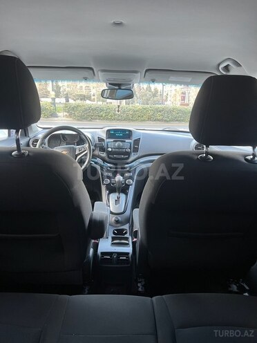 Chevrolet Orlando-14