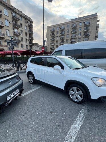 Chevrolet Orlando-15