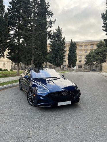 Hyundai Sonata-2