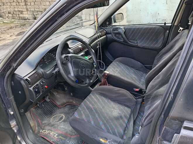 Opel Astra 1995, 365,012 km - 2.0 л - Bakı