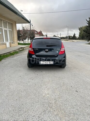 Hyundai i30 2009, 298,000 km - 1.4 l - Bakı