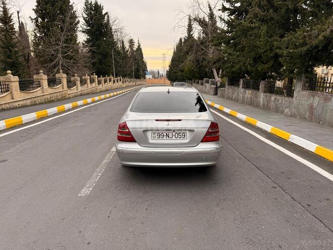 Mercedes E 200 2003, 450,000 km - 2.0 l - Zaqatala