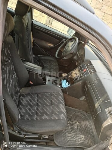 Mercedes C 180 1998, 362,000 km - 1.8 l - Bakı