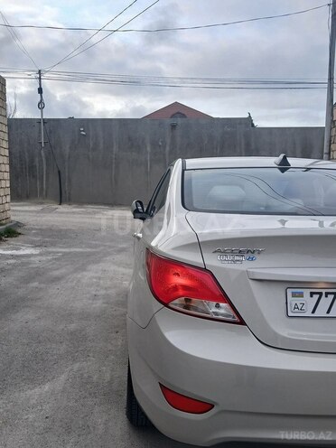 Hyundai Accent 2015, 154,000 km - 1.6 l - Bakı