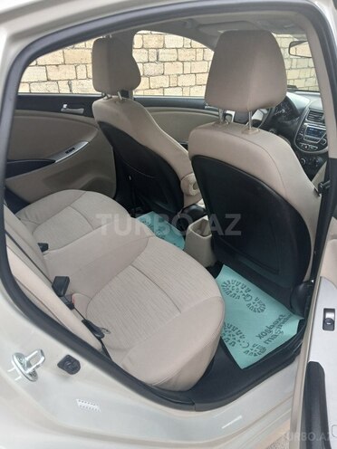 Hyundai Accent 2015, 154,000 km - 1.6 l - Bakı