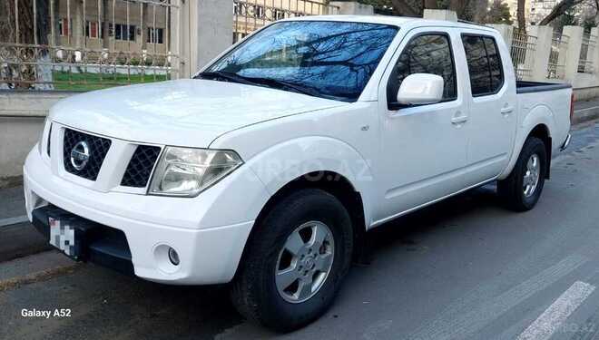 Nissan Navara 2014, 291,000 km - 2.5 l - Bakı