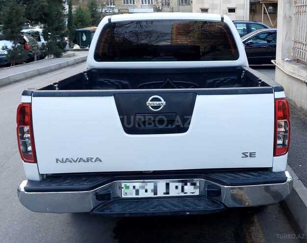Nissan Navara 2014, 291,000 km - 2.5 l - Bakı