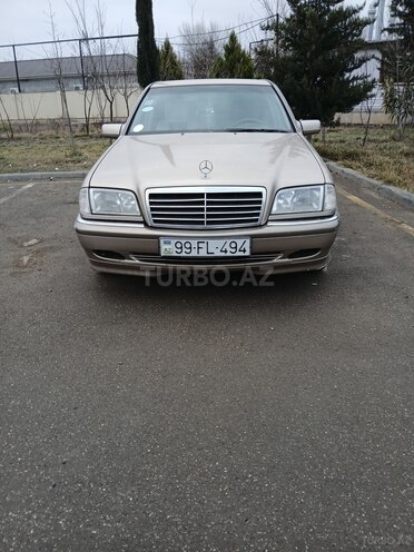 Mercedes C 200 1999, 425,805 km - 2.0 л - Sabirabad