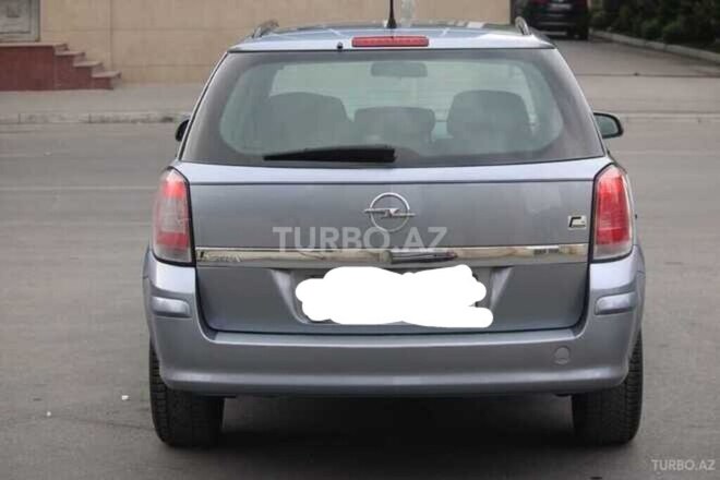 Opel Astra 2006, 260,000 km - 1.4 l - Bərdə