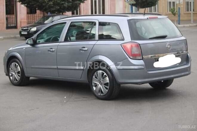 Opel Astra 2006, 260,000 km - 1.4 l - Bərdə