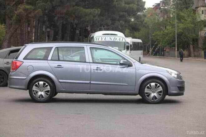 Opel Astra 2006, 260,000 km - 1.4 l - Bərdə