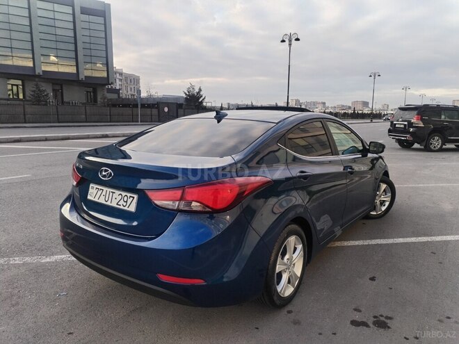 Hyundai Elantra 2015, 120,701 km - 1.8 l - Bakı