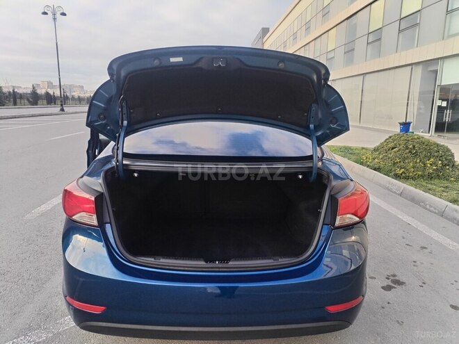 Hyundai Elantra 2015, 120,701 km - 1.8 l - Bakı