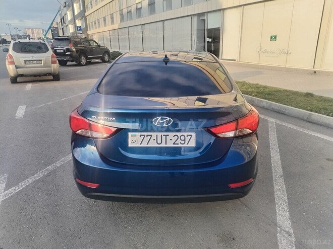 Hyundai Elantra 2015, 120,701 km - 1.8 l - Bakı