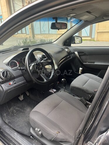 Chevrolet Aveo-6