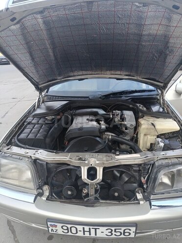 Mercedes C 200 1995, 500,000 km - 2.0 l - Sumqayıt