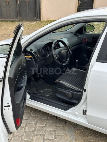 Hyundai i30 2009, 166,775 km - 1.4 l - Bakı