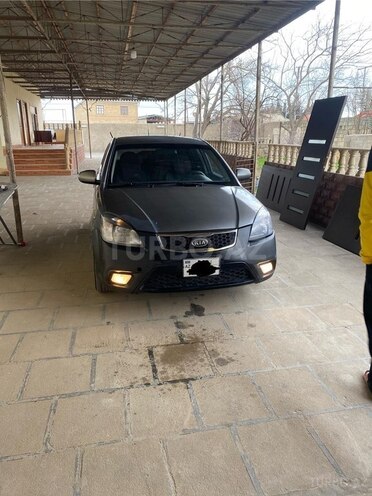Kia Rio 2011, 240,000 km - 1.5 л - Bakı