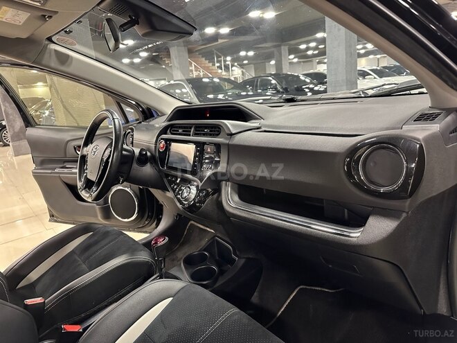 Toyota Aqua 2016, 61,000 km - 1.5 l - Bakı