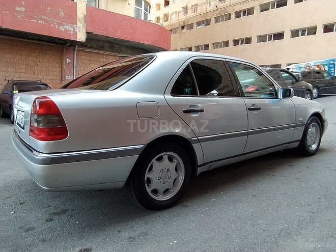 Mercedes C 180 1995, 290,000 km - 1.8 l - Bakı