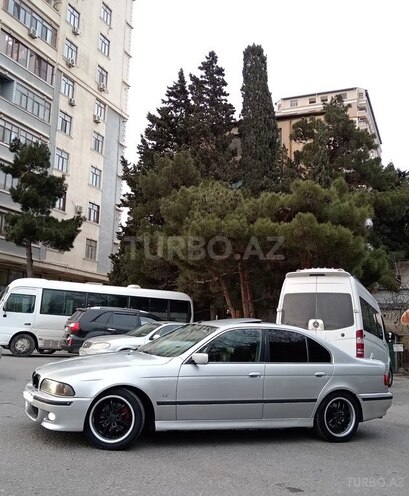 BMW 523 1997, 255,000 km - 2.5 l - Bakı