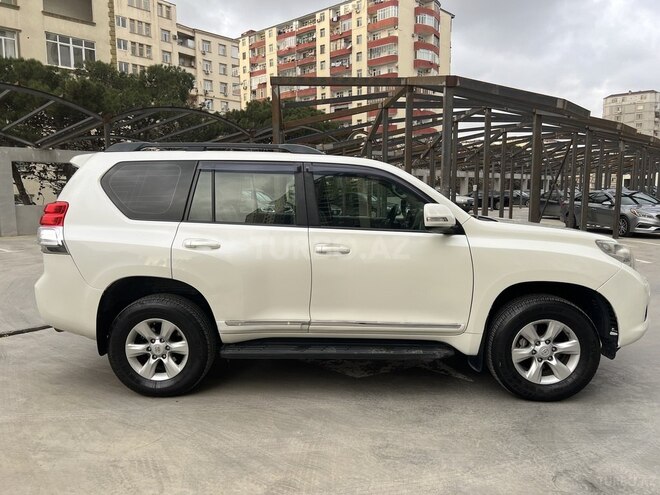 Toyota Land Cruiser Prado 2010, 190,980 km - 2.7 л - Bakı