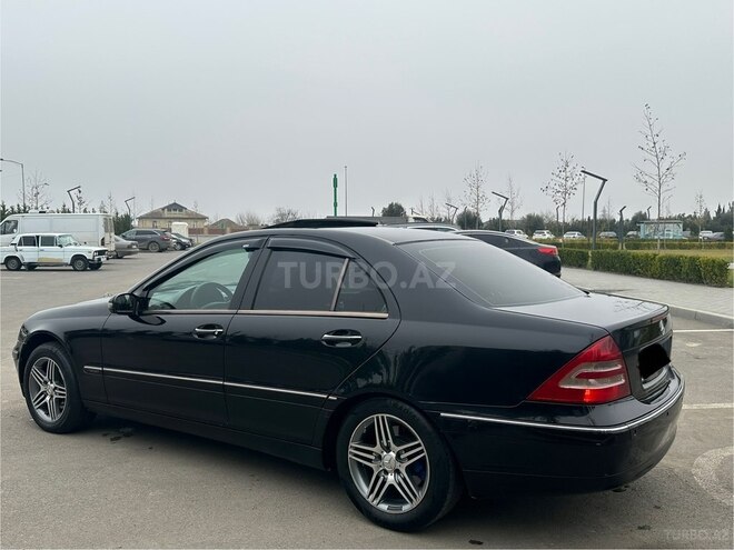 Mercedes C 240 2000, 222,222 km - 2.4 l - Salyan