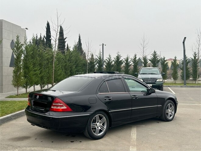 Mercedes C 240 2000, 222,222 km - 2.4 l - Salyan