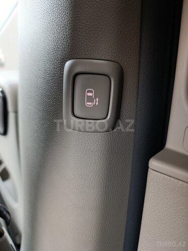 Kia Carnival 2015, 215,000 km - 2.2 l - Bakı