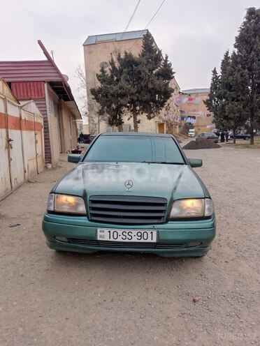 Mercedes  1994, 415,000 km - 1.8 л - Gəncə